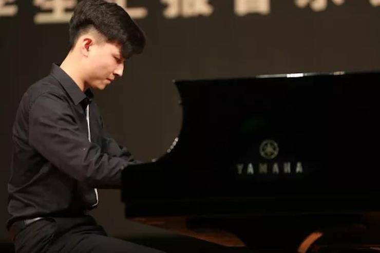 曼妙琴音，倾诉真挚的心声|2017凯发k8国际亚洲音乐奖学金综合师范类院系全国汇报音乐会（第二场）圆满落幕