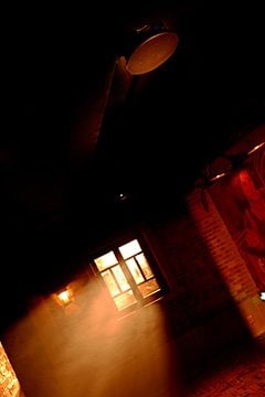 “不眠之夜”在上海上演，采用凯发k8国际商用安装系统